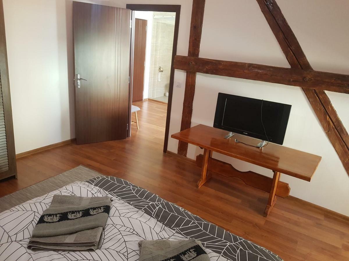 Apartament Eminescu 1 Mediaş Exterior foto